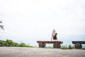 what keeps employees